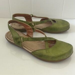 Jafa Sandals women’s flat shoes handmade EU38 7.5 burnished green comfort boho